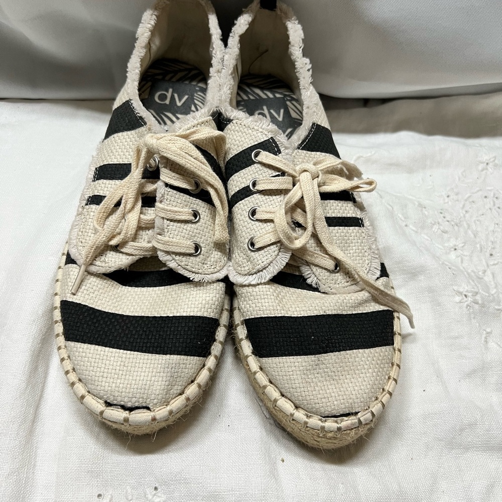 Dolce Vita -Striped Canvas Espadrille‎ Sneakers size 8